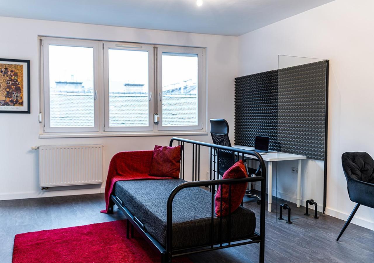Free Parking - Downtown Location, Balcony & Nespresso Apartment Budapest Luaran gambar